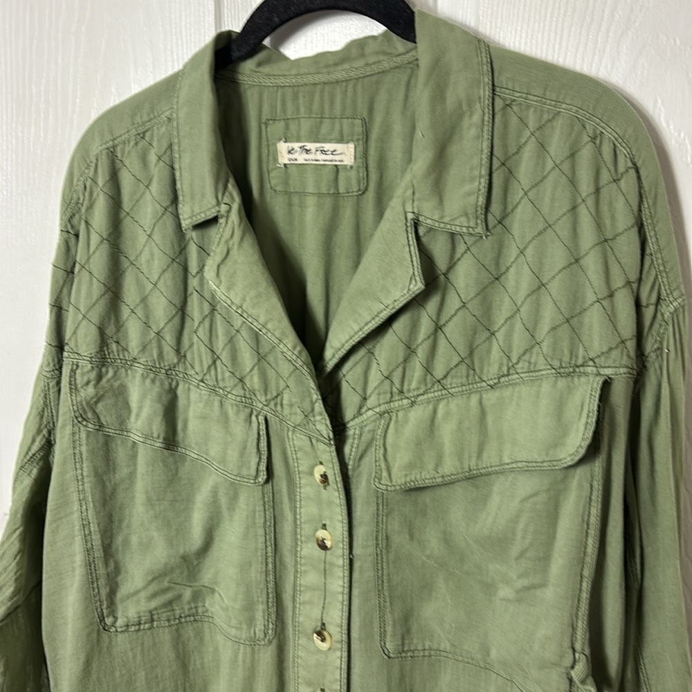 Free People We the Free Green Quilted Stitch Yoke Button up-shirt button down - Picture 8 of 14